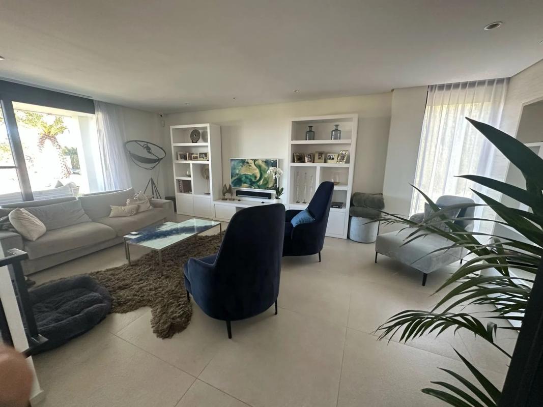 Sprzedaż niezależnego domku jednorodzinnego w Barrio Santa María, Marbella photo 5