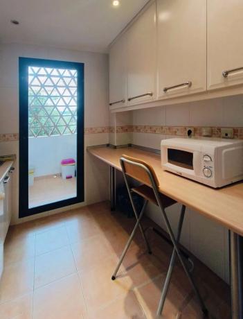 Mieszkanie na sprzedaż w  Barrio Cabopino-Artola, Marbella photo 1