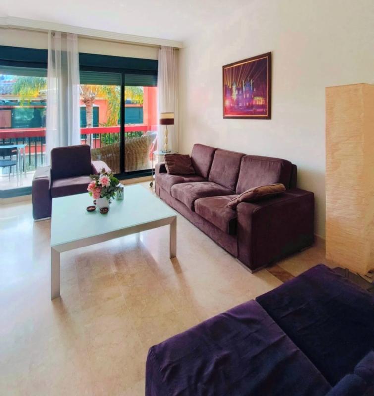 Sprzedaż mieszkania w Barrio Cabopino-Artola, Marbella
 photo 2