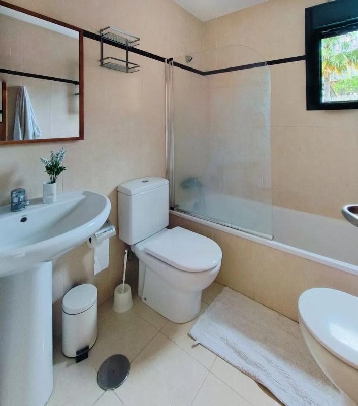 Sprzedaż mieszkania w Barrio Cabopino-Artola, Marbella
 photo 4