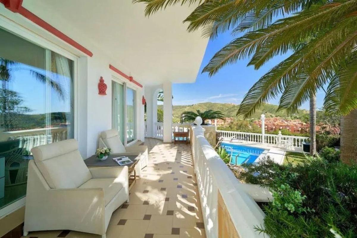 Venta de chalet independiente en Avenida 1 s/n, Marbella
 photo 4