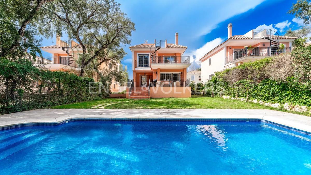 Venta de chalet independiente en Paseo del Perú, Marbella
photo 5
