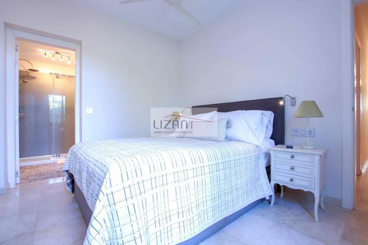 Sprzedaż niezależnego domku jednorodzinnego w Barrio Santa María, Marbella photo 5