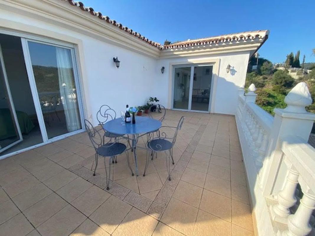 Sprzedaż niezależnego domku jednorodzinnego w  Avenida de España, 483, Marbella photo 5