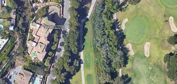 Piso en venta en Paseo del Golf, 484, Marbella
photo 1