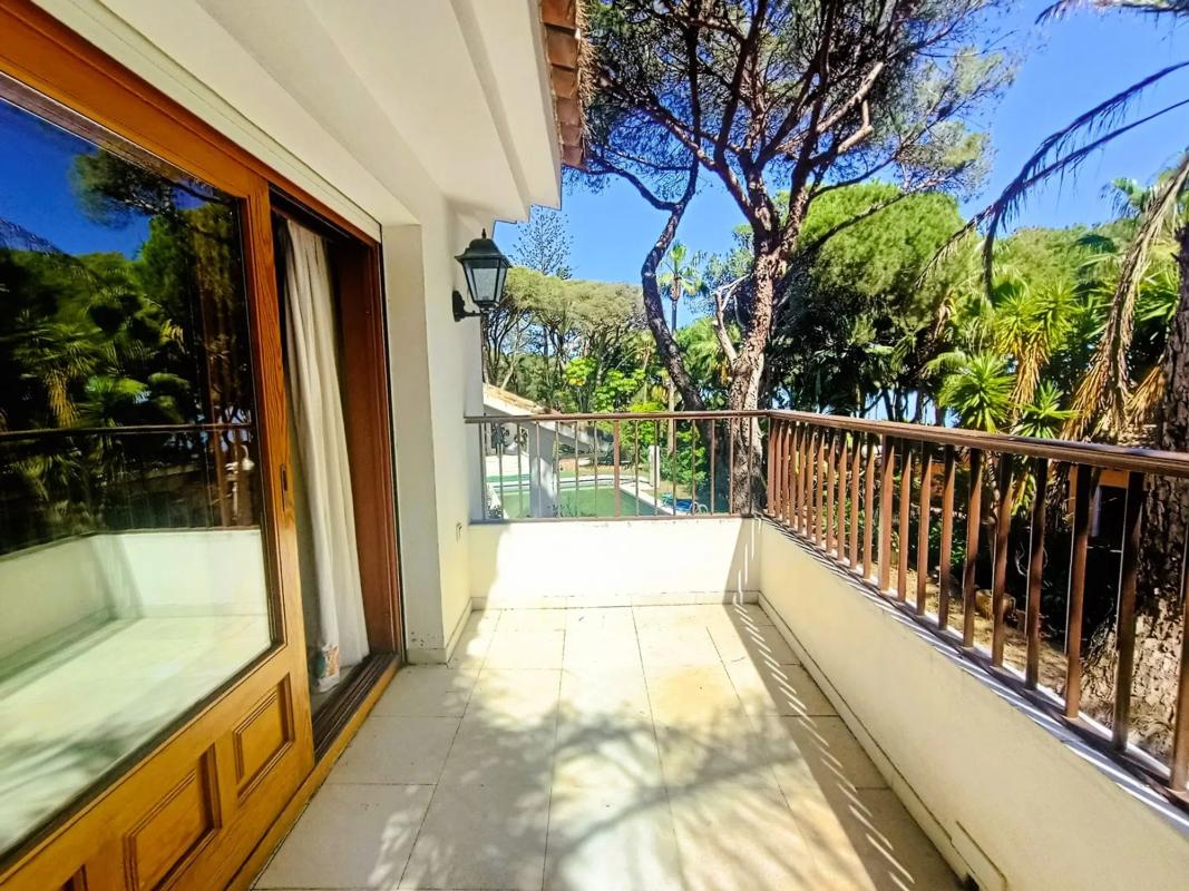 Sprzedaż niezależnego domku jednorodzinnego w  Calle de la Playa, Marbella photo 4