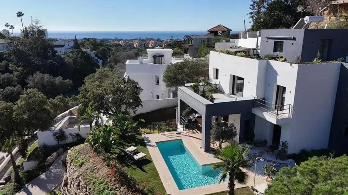 Sale of independent chalet in Paseo de Francia, 11, Marbella
photo 2