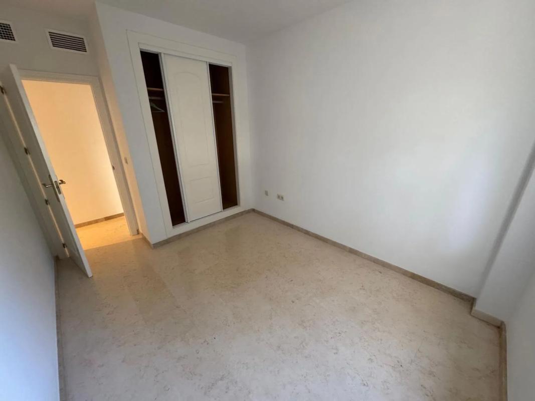 Продажа квартиры на Calle Laurel s/n, Марбелла
photo 4
