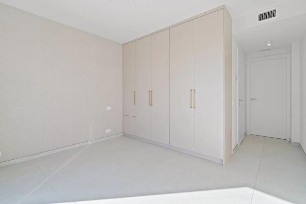 Частный шале на продаже в  Urbanización Cerrado de Elviria, Марбелла photo 4