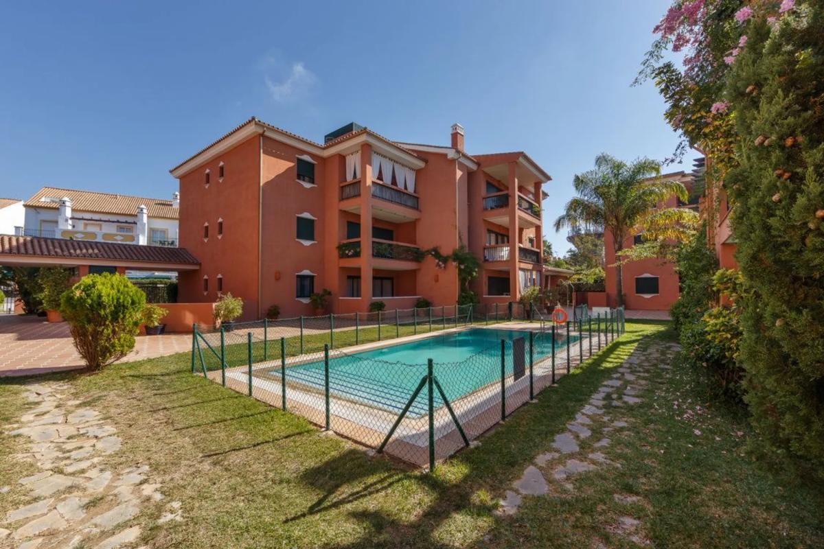 Venta de piso en Lugar Urbanizacion Carib Playa, Marbella
photo 3