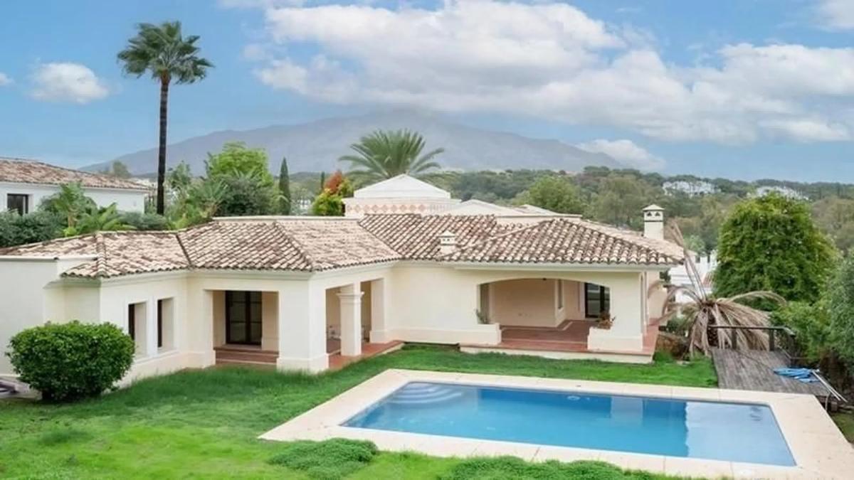 Sprzedaż niezależnego domku jednorodzinnego w Barrio Marbesa, Marbella photo 1