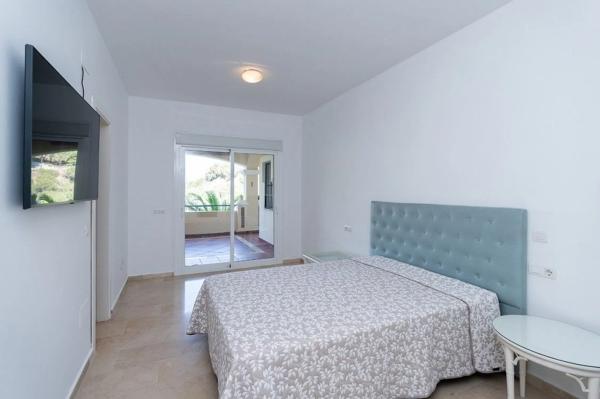 Piso en venta en Barrio Santa María, Marbella
photo 1