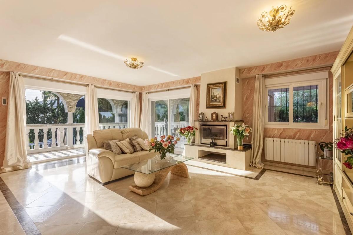 Sprzedaż niezależnego domku jednorodzinnego w  Barrio Marbesa, Marbella photo 4