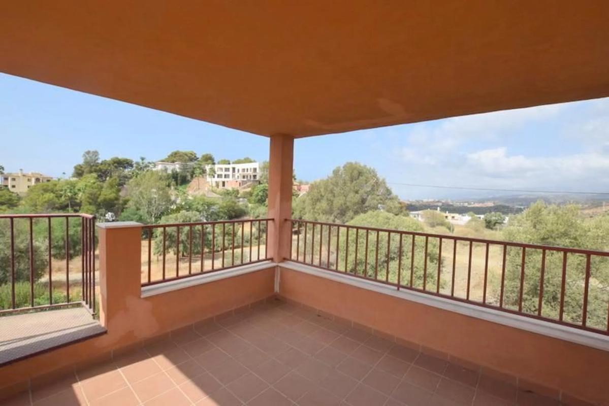 Venta de piso en Barrio Reserva de Marbella, Marbella
 photo 4