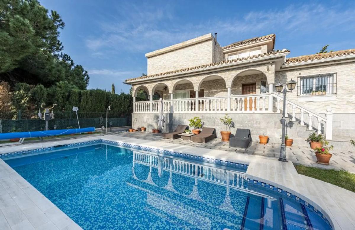 Sprzedaż niezależnego domku jednorodzinnego w  Barrio Marbesa, Marbella photo 2