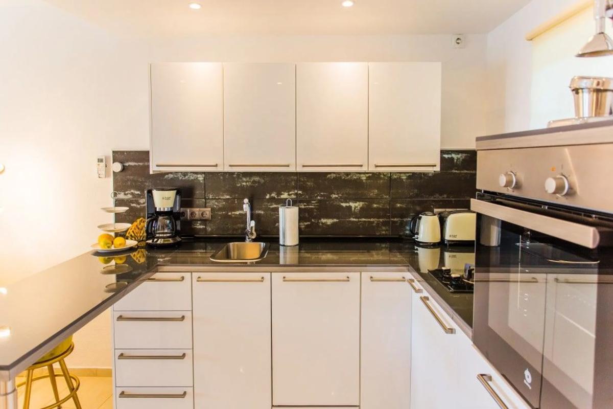 Venta de estudio en Barrio Marbesa, Marbella photo 4