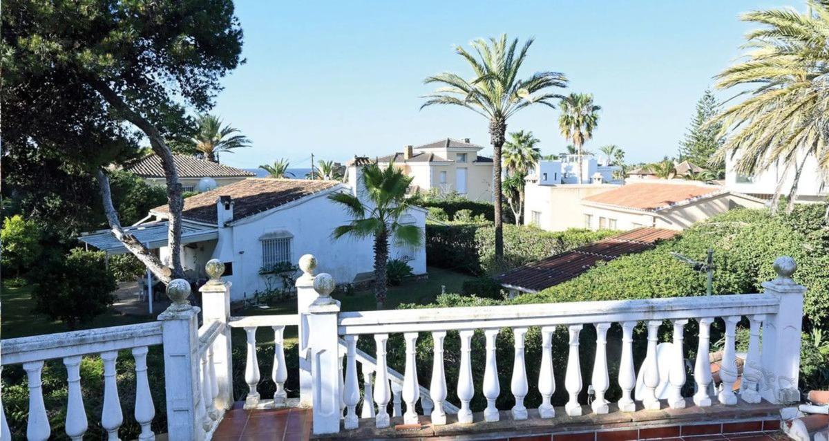 Venta de chalet independiente en Calle Fuerteventura, Marbella
photo 5