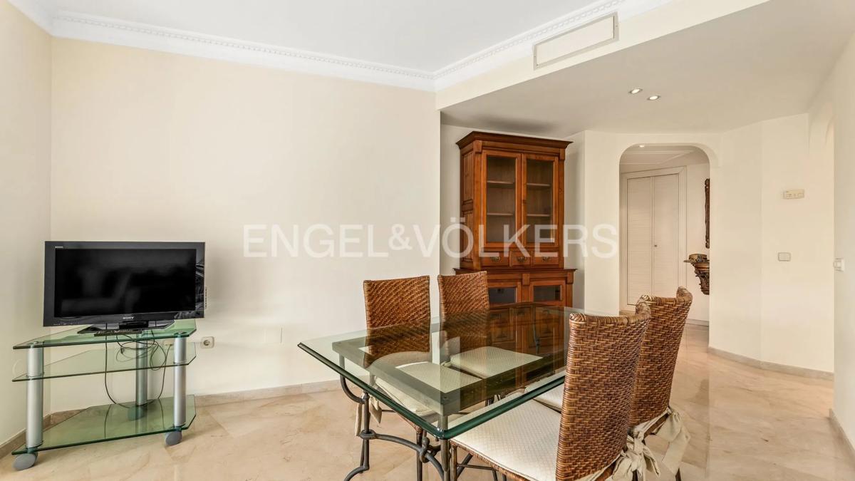 Venta de piso en Avenida de Las Antillas, Marbella
 photo 4