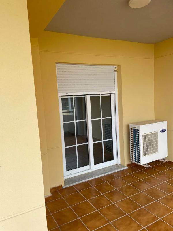Venta de piso en Urbanización Jardines del Puerto, Marbella
photo 3