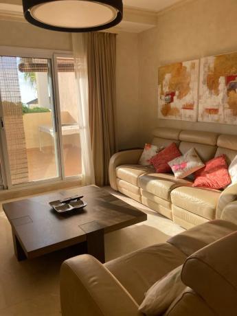 Duplex en venta en Paseo del Golf s/n, Marbella thumbnail 1