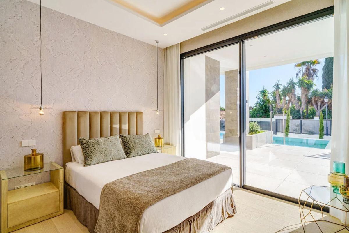 Venta de chalet independiente en Barrio Marbesa, Marbella
photo 5