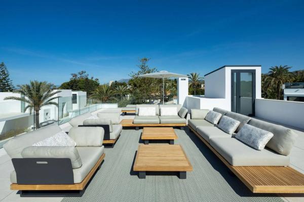 Chalet independiente en venta en Barrio Marbesa, Marbella
 photo 4