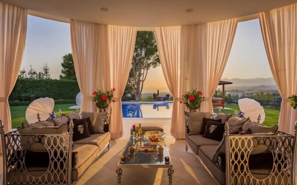 Chalet independiente en venta en Urbanización Hacienda las Chapas, Marbella
 photo 4
