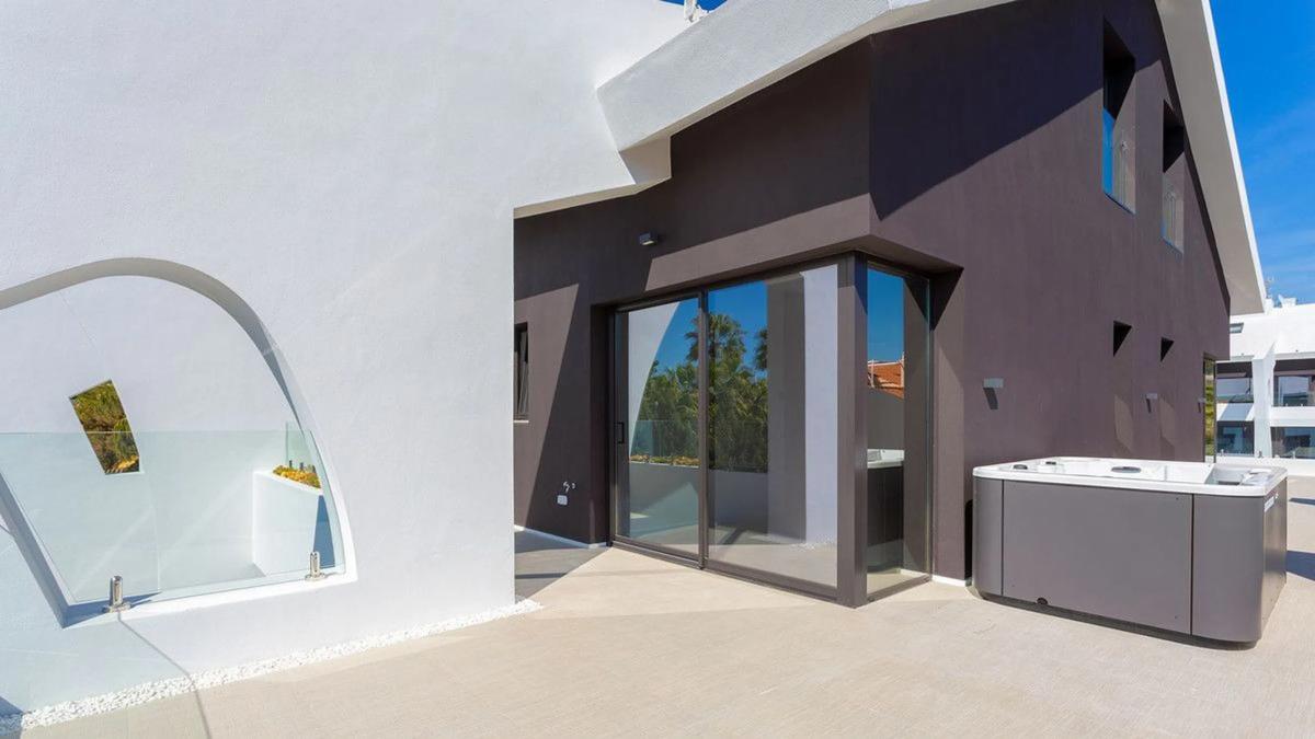 Venta de piso en Calle Villas del Puerto, Marbella
 photo 3