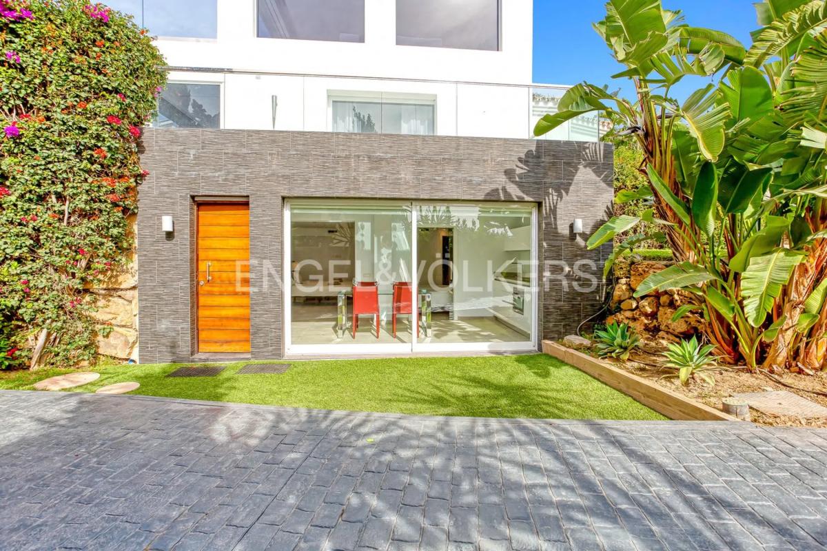 Venta de chalet independiente en Urbanización Hacienda las Chapas, Marbella
 photo 3