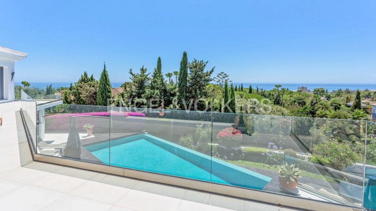 Venta de chalet independiente en Urbanización Hacienda las Chapas, Marbella
 photo 4