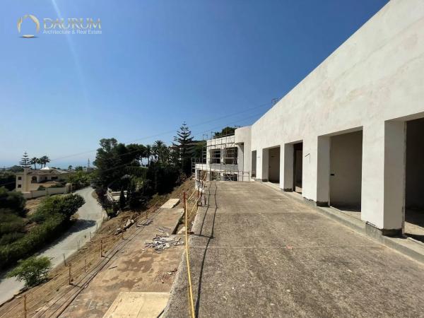 Частный шале на продаже в  Urbanización Hacienda las Chapas, Марбелла photo 1