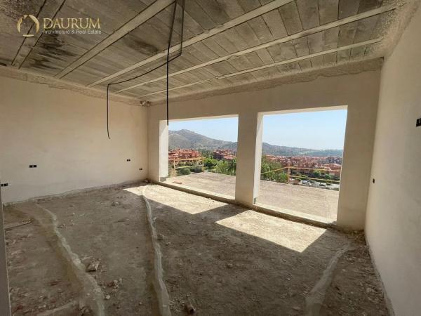 Частный шале на продаже в  Urbanización Hacienda las Chapas, Марбелла photo 2