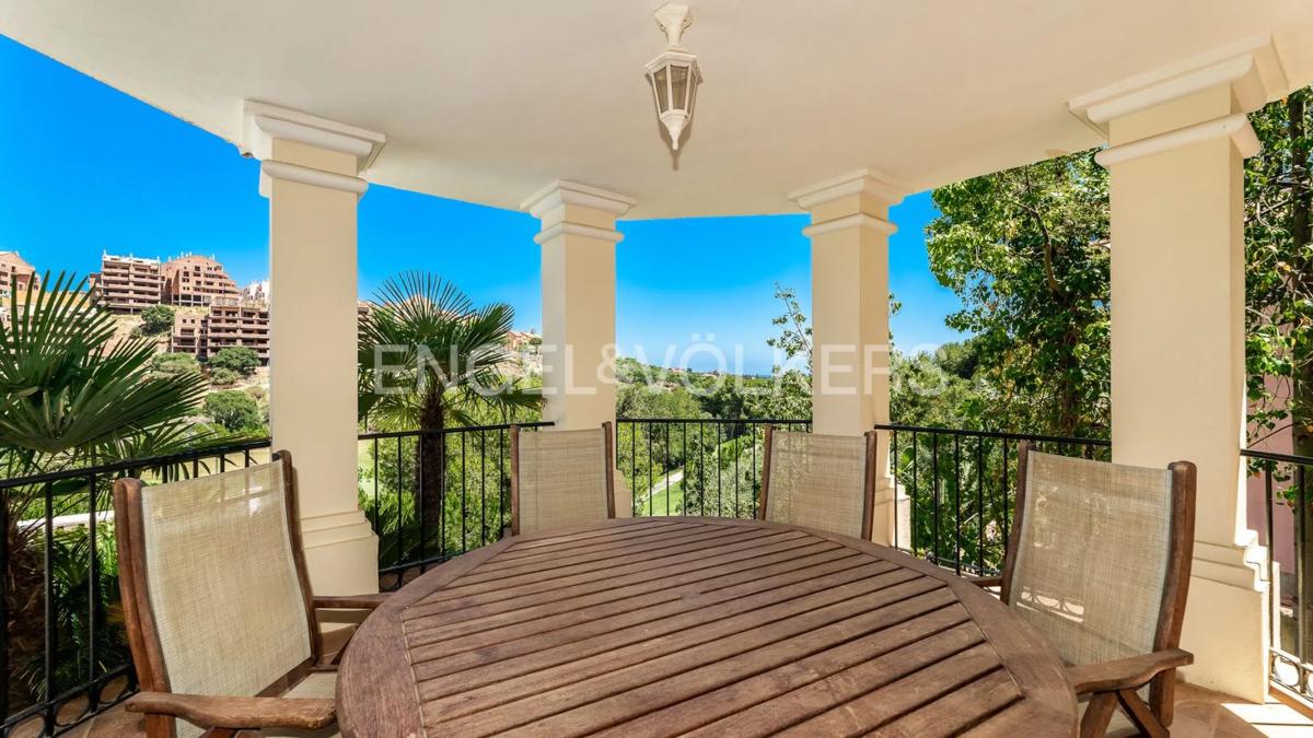 Sale of independent chalet in Paseo del Golf, Marbella
photo 5