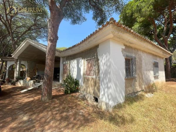 Chalet independiente en venta en Avenida 1, Marbella
 photo 4