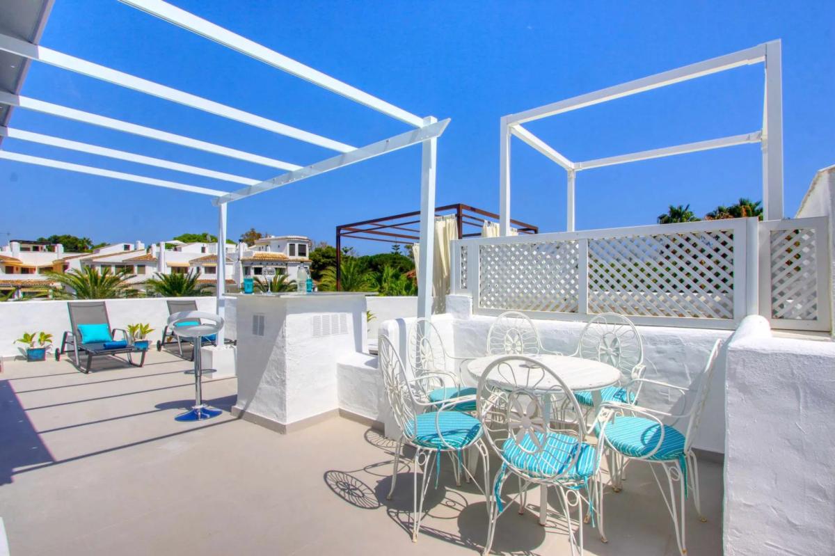 Sprzedaż duplexu w Avenida Avenue de Mencey, 26, Marbella photo 2