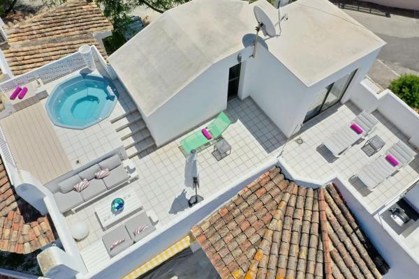 Duplex en venta en Calle Frankonia, palma 26 Urb. golden Beach, 26, Marbella photo 1