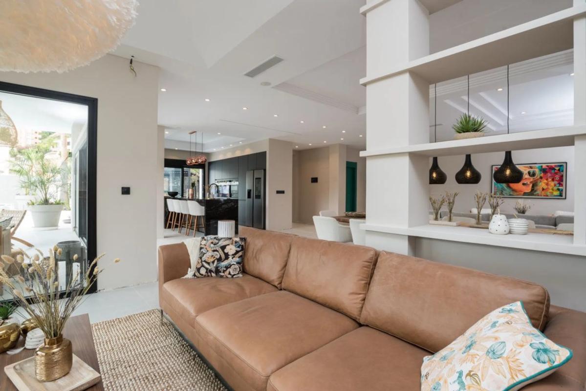 Sale of independent chalet in Barrio Santa María, Marbella
photo 2