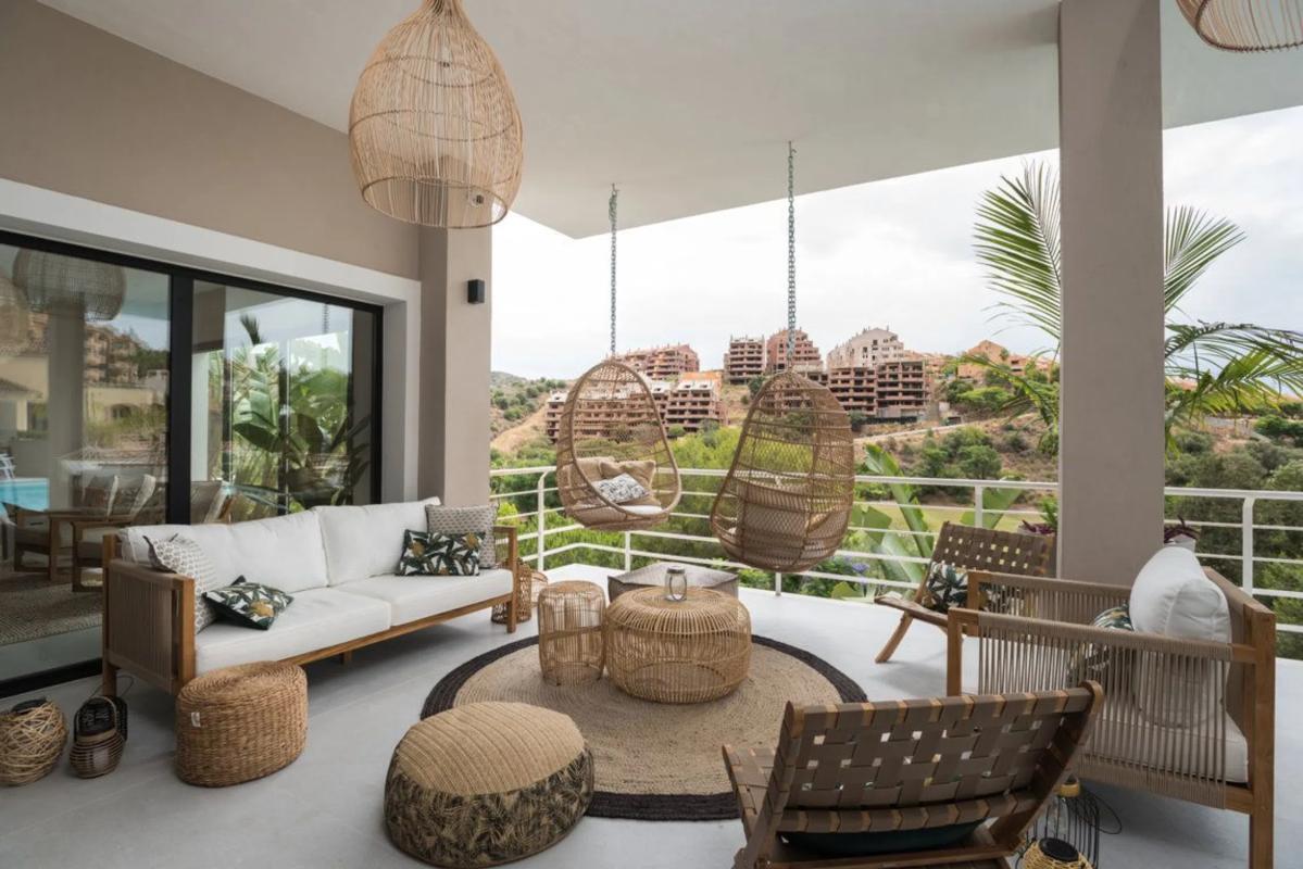 Sale of independent chalet in Barrio Santa María, Marbella
photo 4