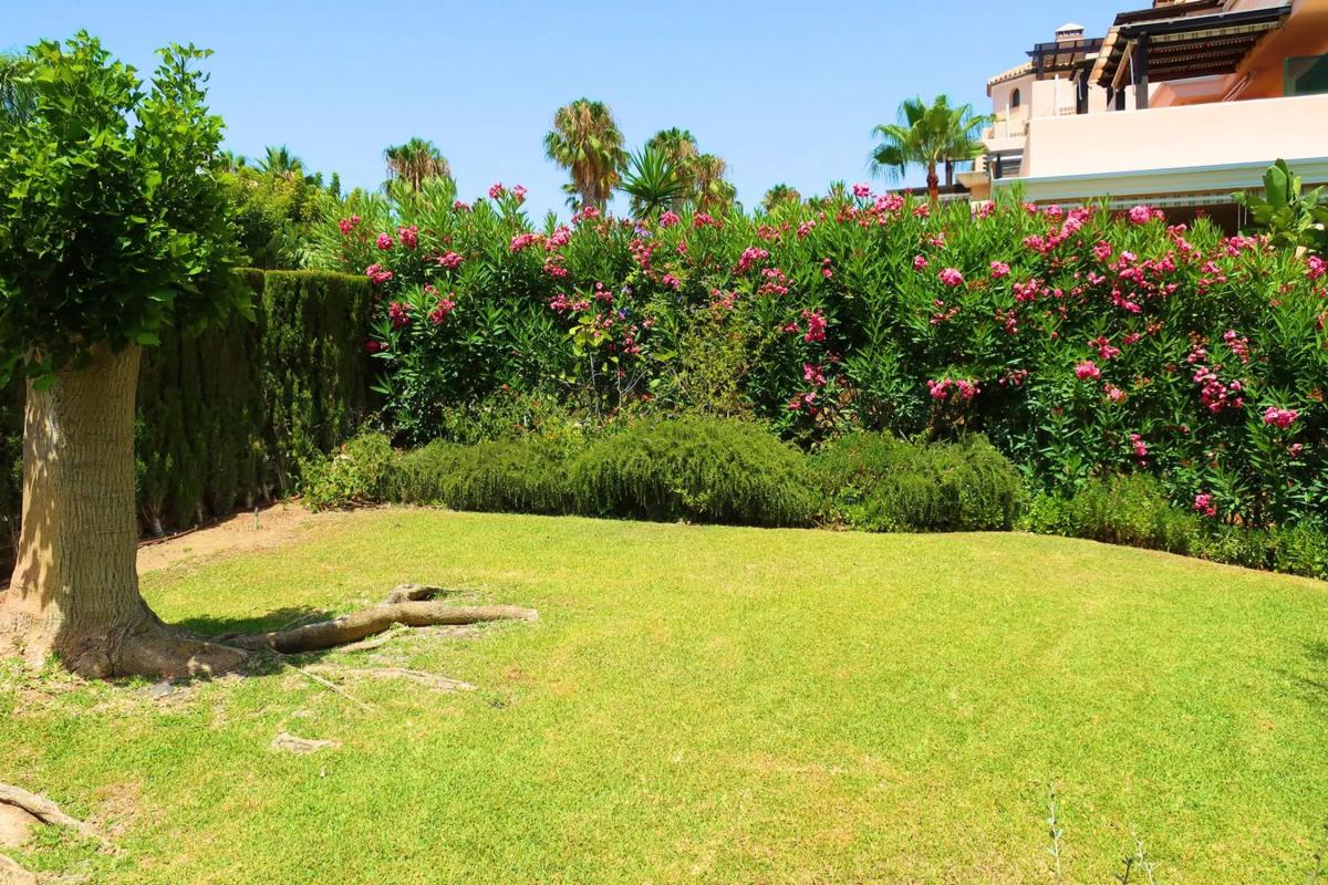 Venta de piso en Calle Magnolia, 2, Marbella
photo 2