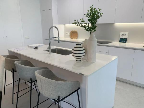 Piso en venta en Calle los Limoneros, Marbella
 photo 4