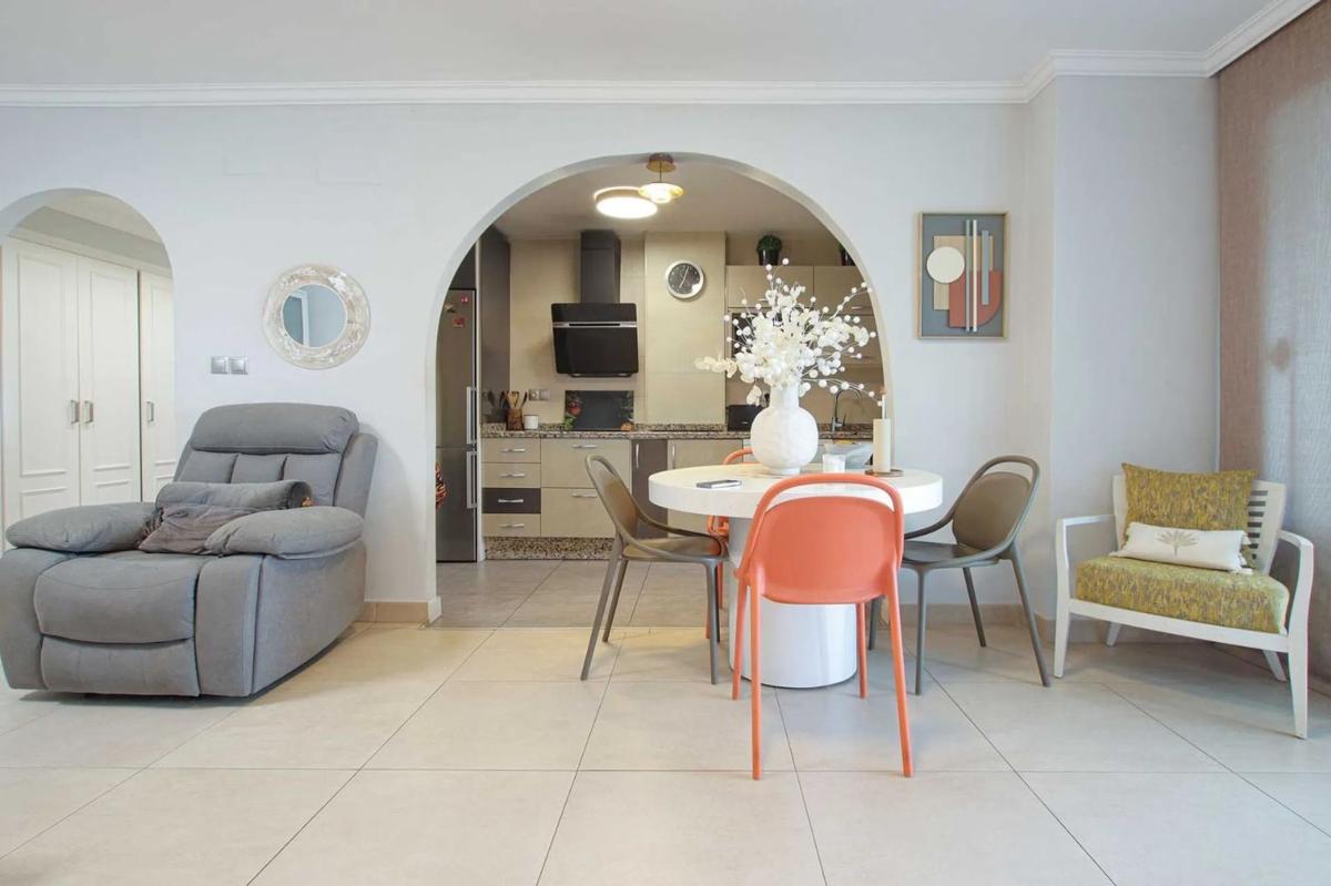 Продажа квартиры на Avenida Jacaranda, Марбелла
 photo 4