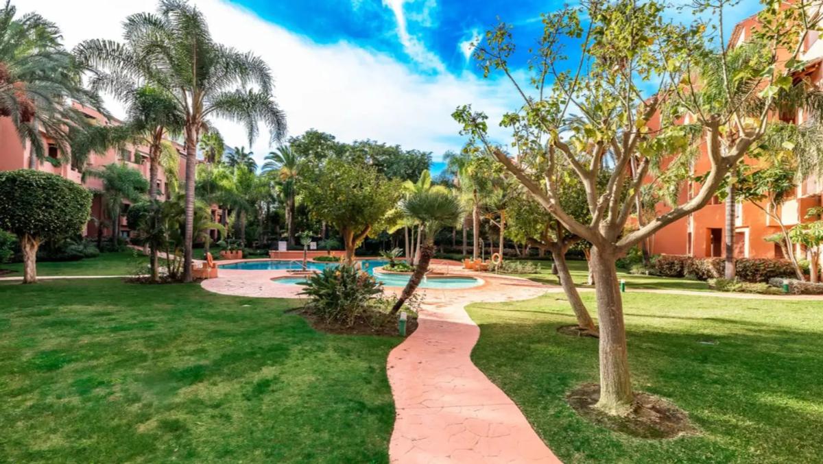 Venta de duplex en Avenida del Gaviero, Marbella photo 3