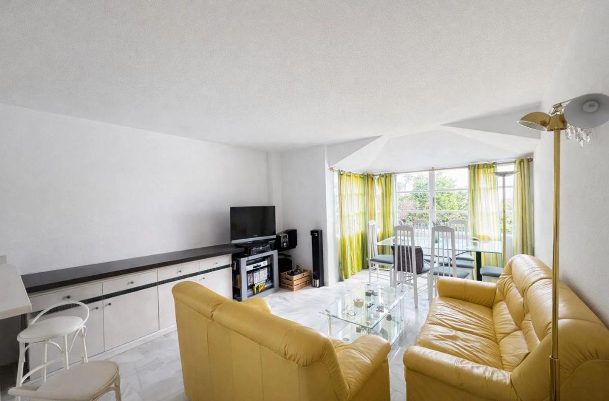 Продажа квартиры на Calle Frankfurt, 2, Марбелла
 photo 5
