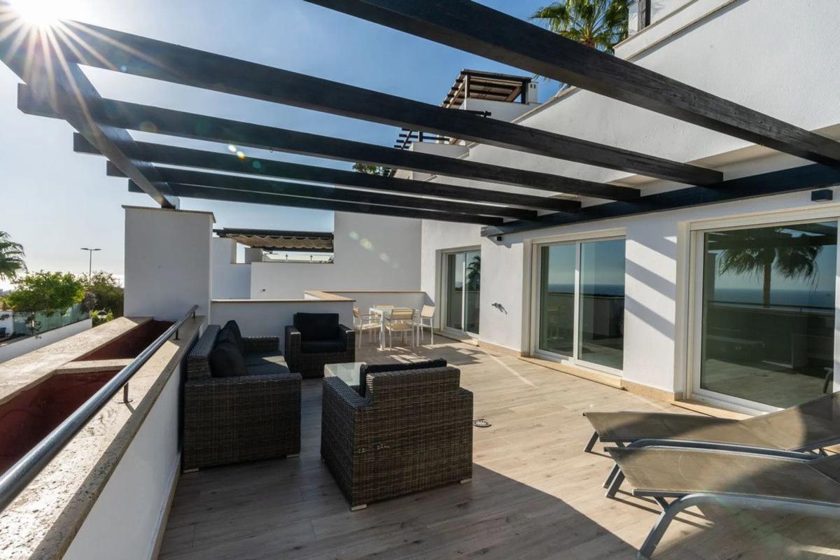 Venta de duplex en Carretera de Cádiz, Marbella photo 4