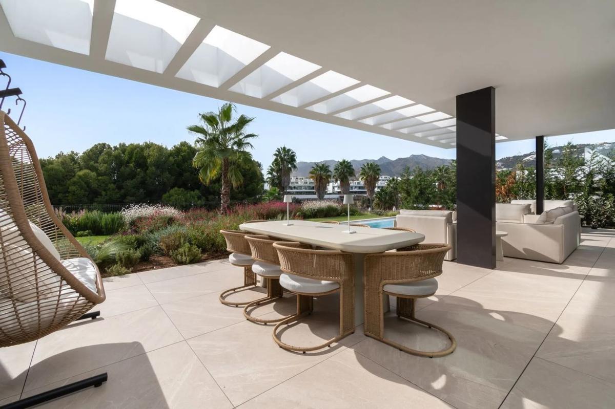 Properties for sale and rent in Spain photo 4