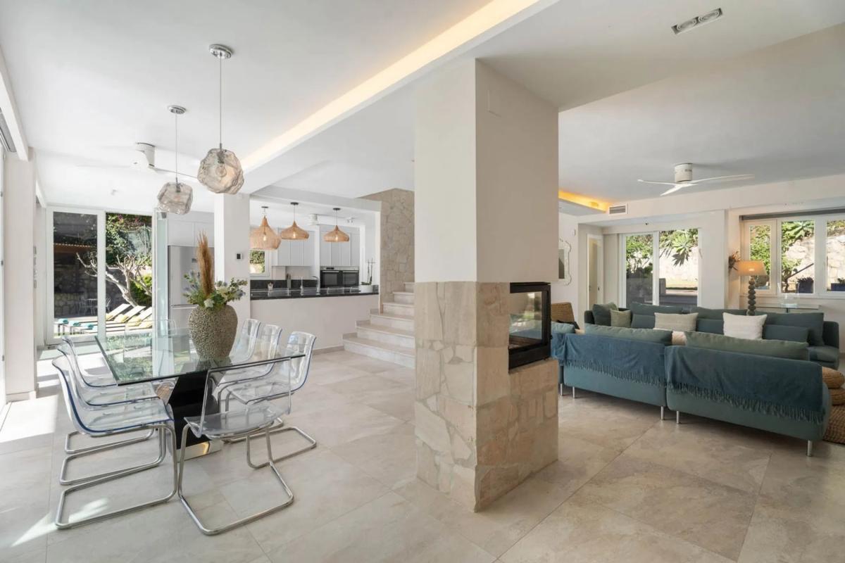 Venta de chalet independiente en Calle las Granadas, 128, Marbella
 photo 4