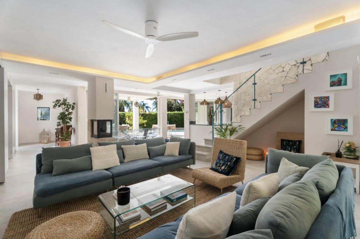 Venta de chalet independiente en Barrio El Rosario-Ricmar, Marbella
photo 4