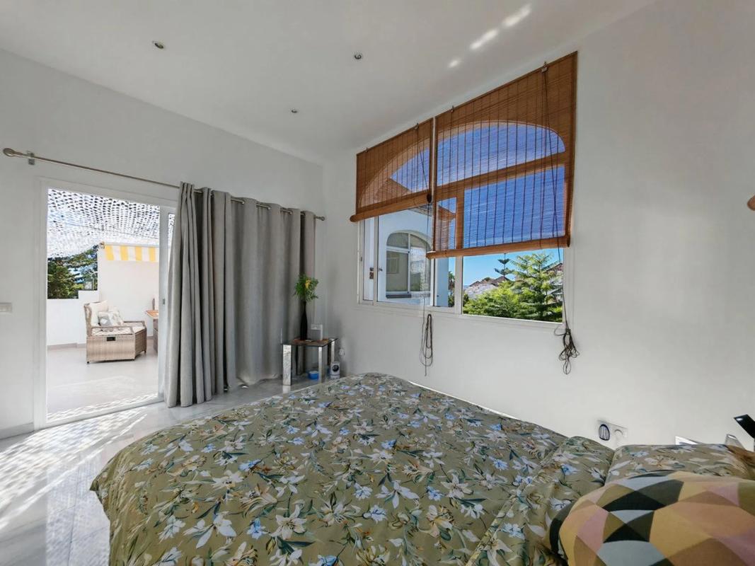 Sprzedaż poddasza w Barrio Costabella, Marbella photo 5