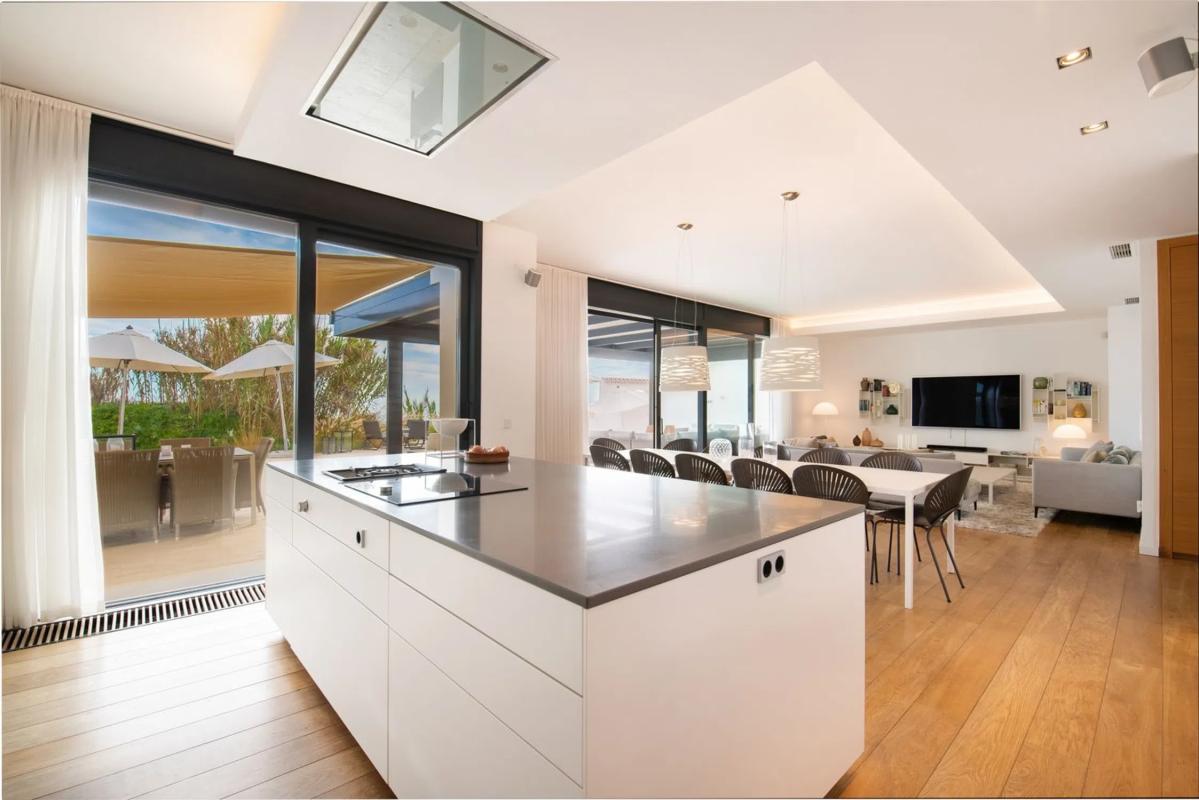 Venta de chalet independiente en Urbanización Costabella, 23 B, Marbella
photo 3