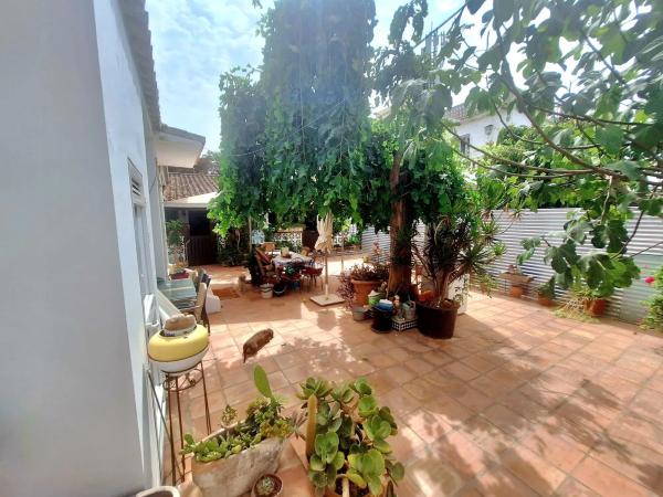 Частный шале на продаже в Urbanización Costabella, Марбелла photo 1